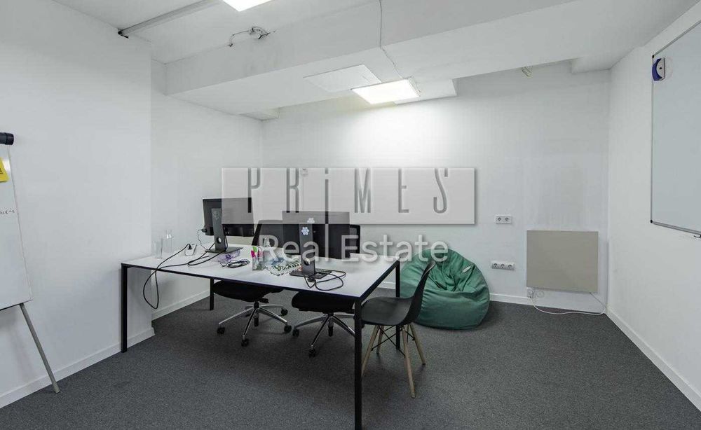 Продаж офісу, ЖК Дипломат Холл, вул. Жилянська 59