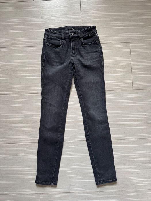 Жіночі темно-сірі джинси Massimo Dutti