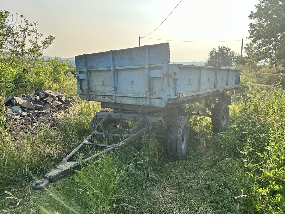 Тракторний прицеп 2 ПТС-4