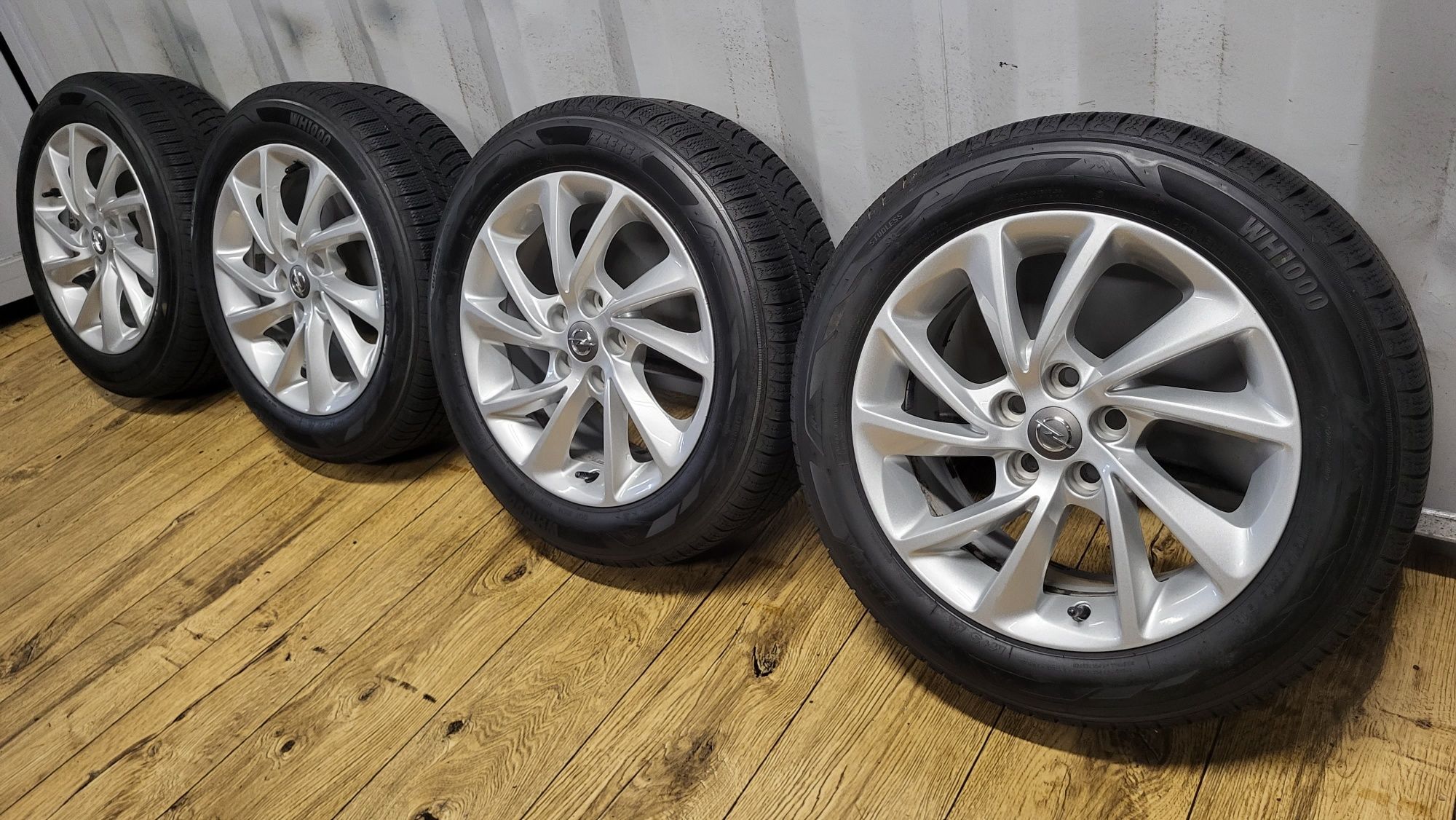 Alufelgi Opel 16" 5x105 z oponami 205/55 R16 jak nowe!  Astra K J