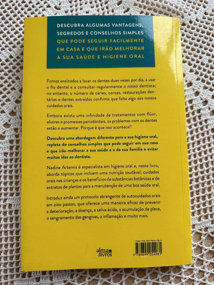 Livro Cuide Dos Seus Dentes de Forma Natural