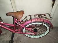 Bike antiga uma obra de arte