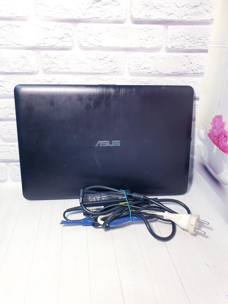 Ноутбук Asus X540S