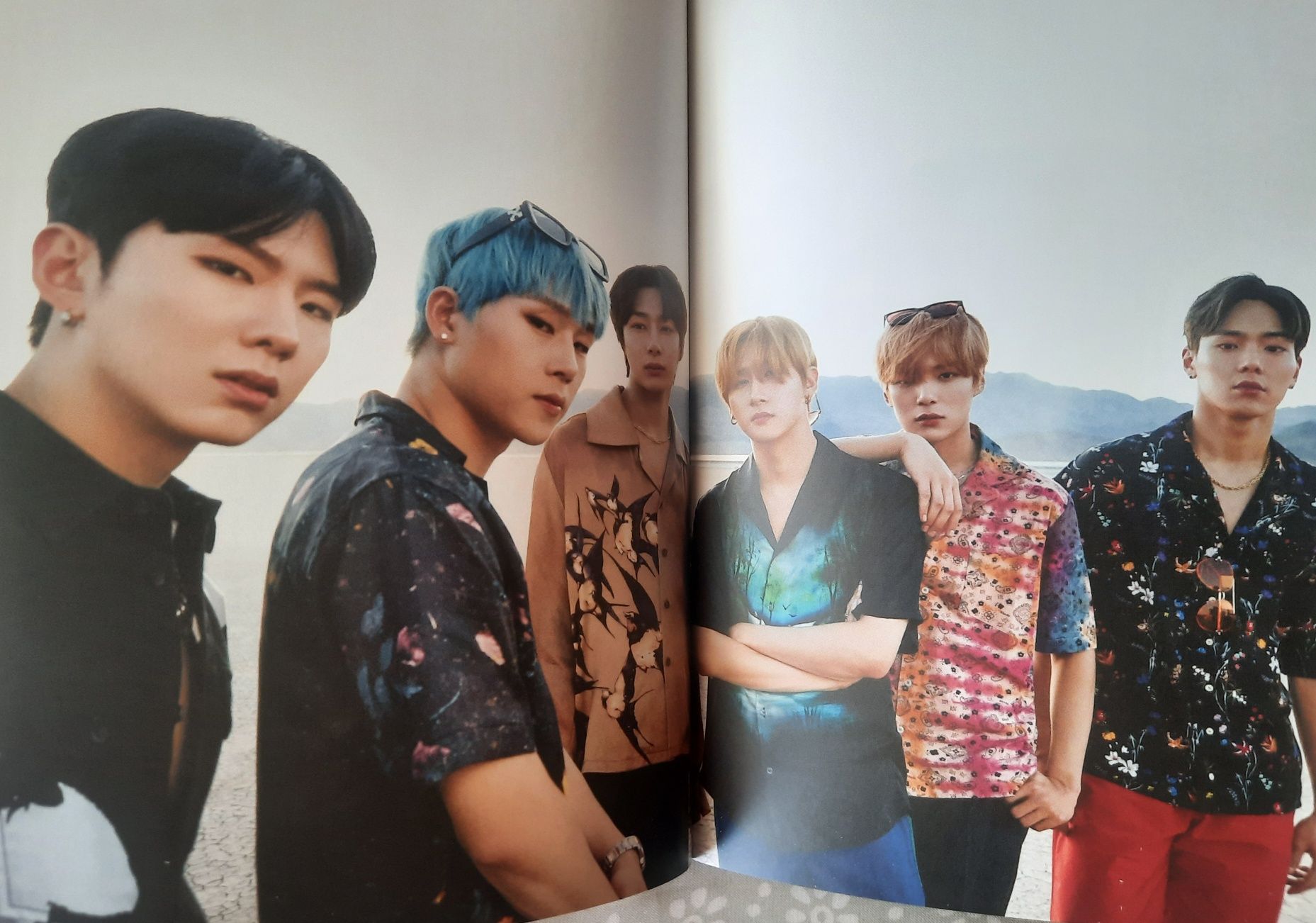 Álbum Monsta X (photocards incluídos)