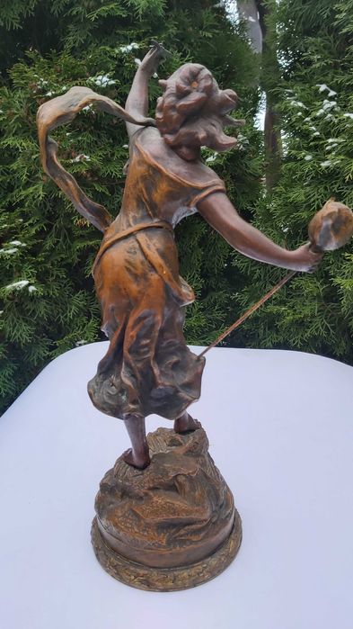 Zabytkowa figura Geo Maxim