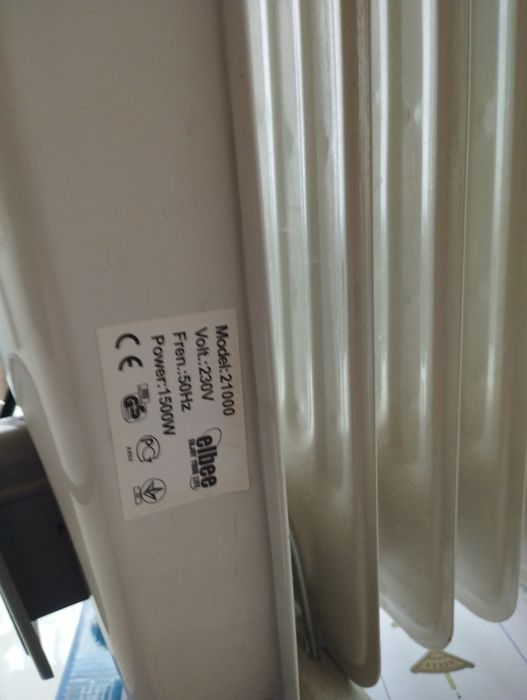 Продається праска TEFALmod.FV1220 б/у Дуже хорошої якості, ціна 1000гр