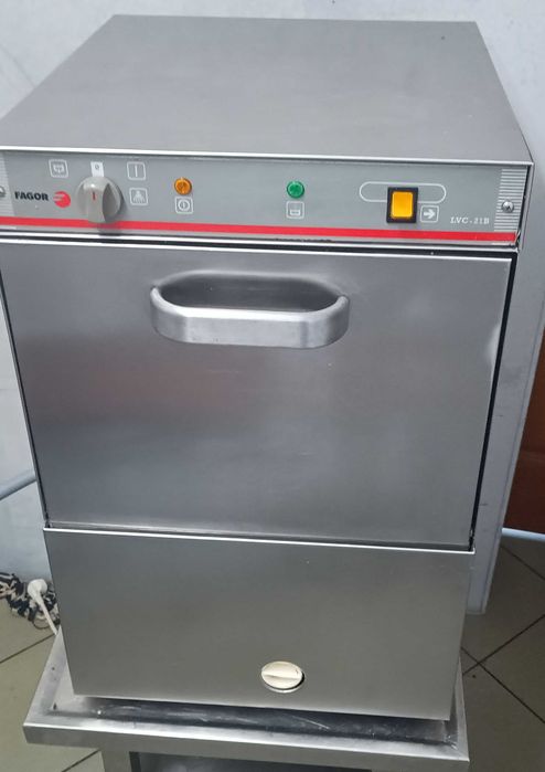Zmywarka wyparzarka Fagor LVC 21 B do szkła