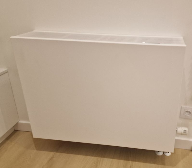 Grzejnik Jaga Strada (100x60x16.5)