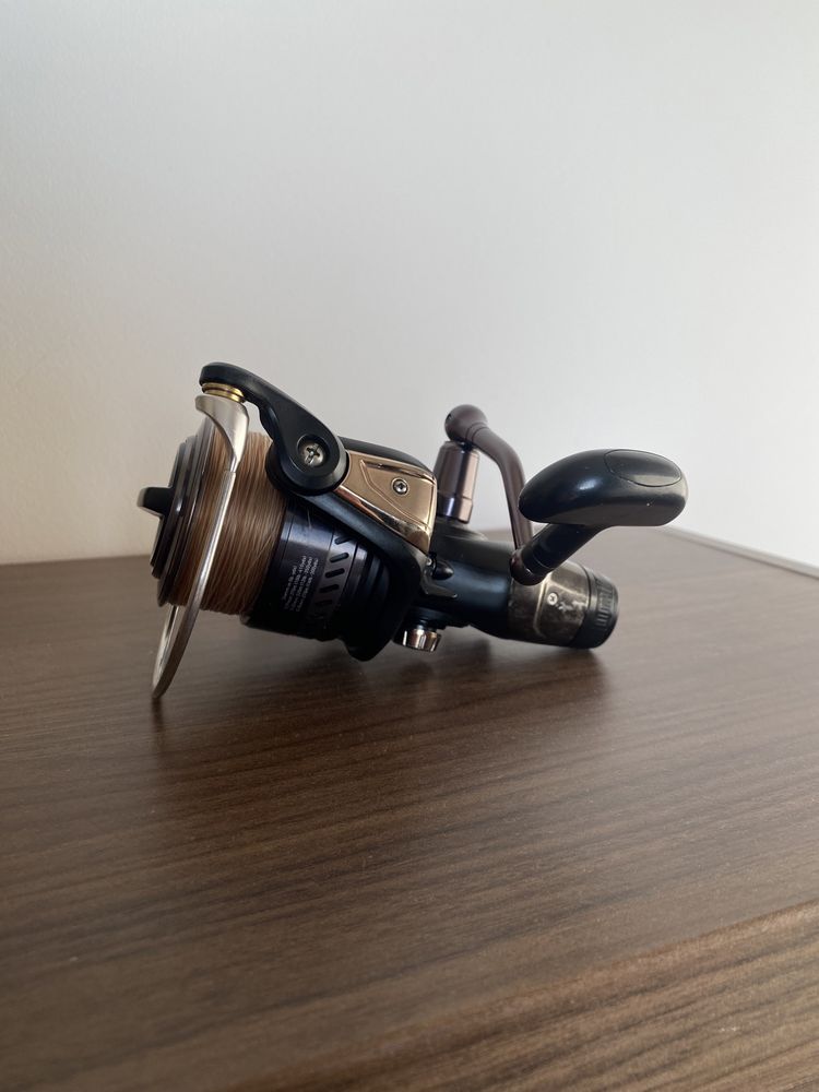 kołowrotek Daiwa Emcast 4500BR