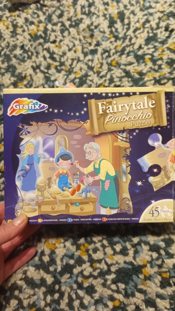 Puzzle Pinokio dla małych dzieci