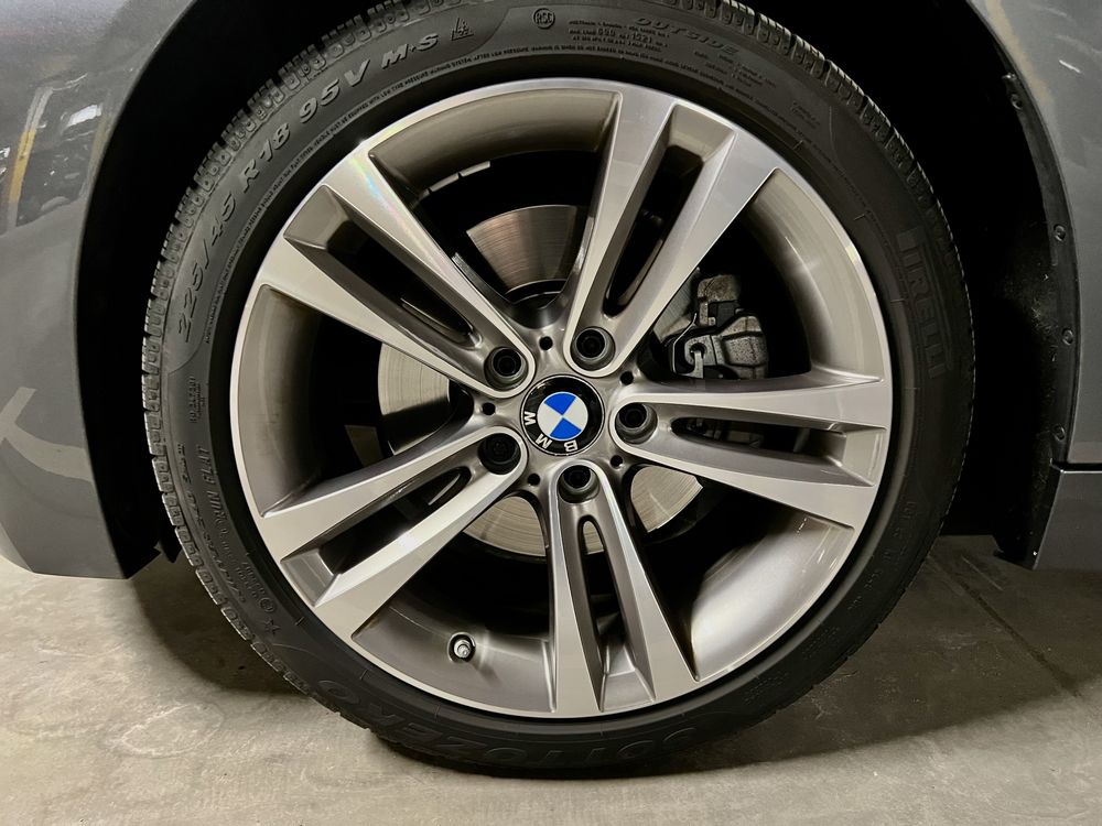 Oryginalne koła BMW 225/45/R18 BMW Double Spoke felgi 18 F36