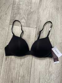 Новий бюстгальтер calvin klein sculpted plunge push-up bra розмір 80а