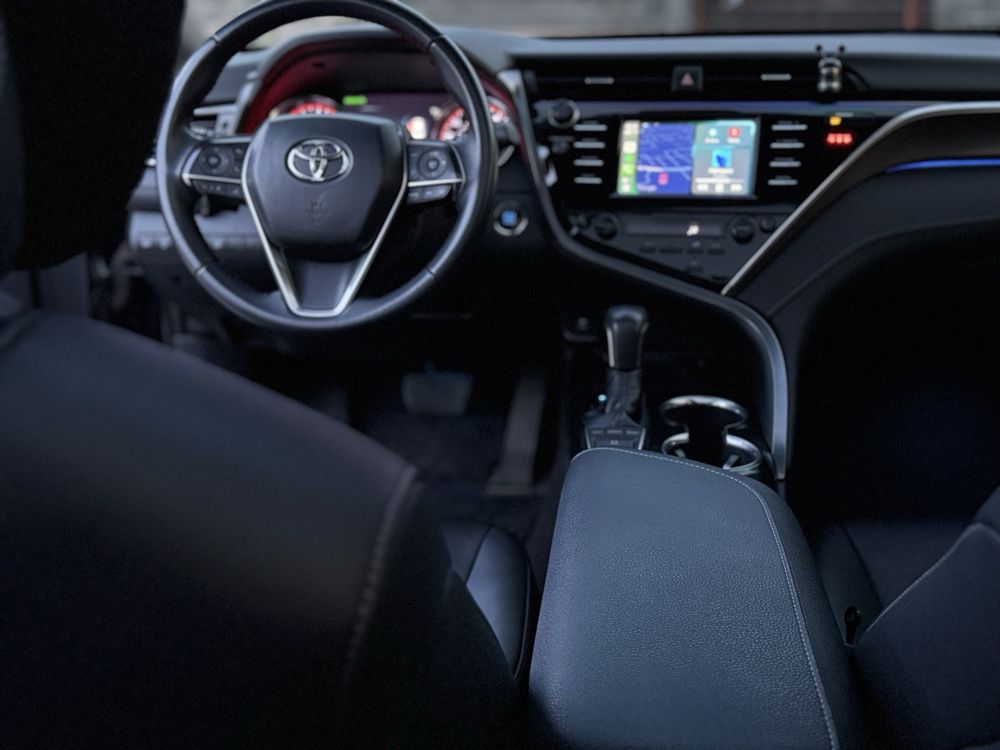 Продам Toyota Camry