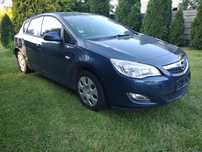 Opel Astra Auto po lekkim gradzie