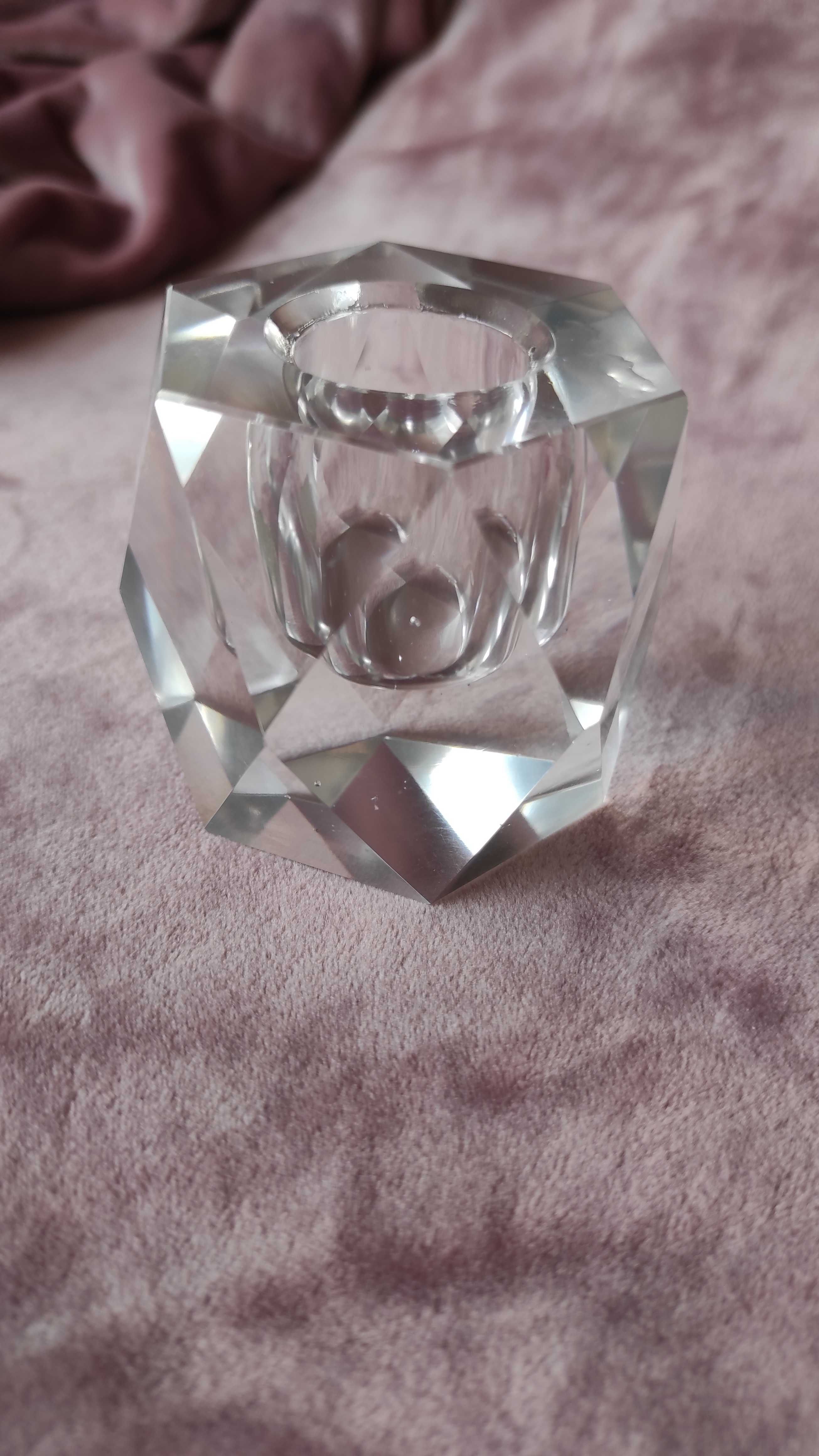 Świecznik glamour sygnowane ręczny szlif szkło kryształowe