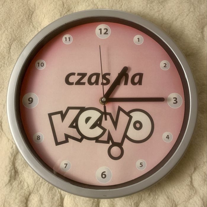 Zegar ścienny ,firmowy Totalizatora Sportowego - niepowtarzalny