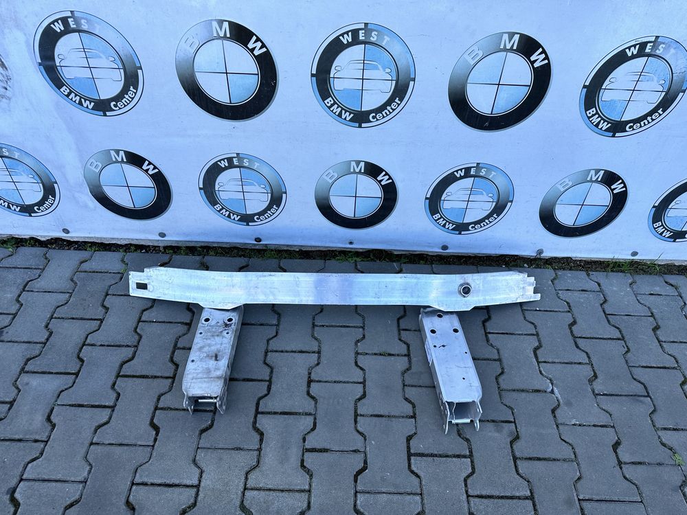 BMW F30 F31 F32 F34 F36 підсилювач переднього бампера бмв ф30 ф31 Ф32