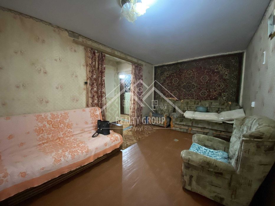 Продається 2-кімнатна квартира вул. Кропивницького