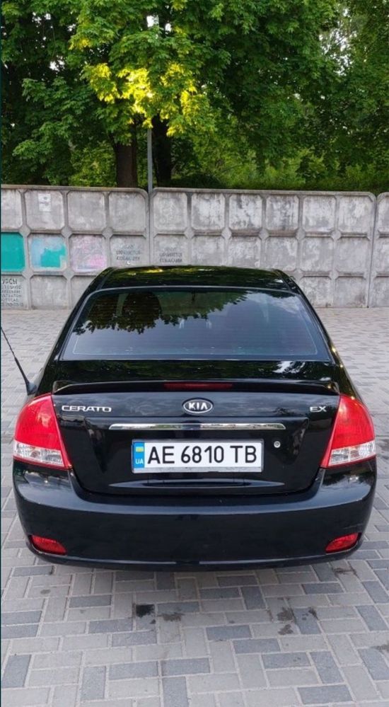 Автомобиль Kia ex