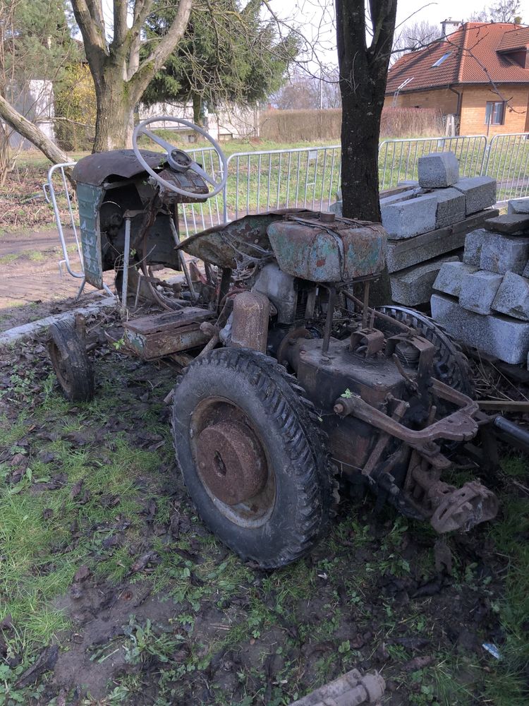 Traktorek dzik / opryskiwacze