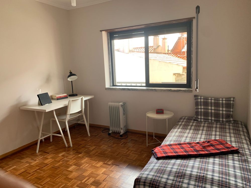 Quarto em moradia