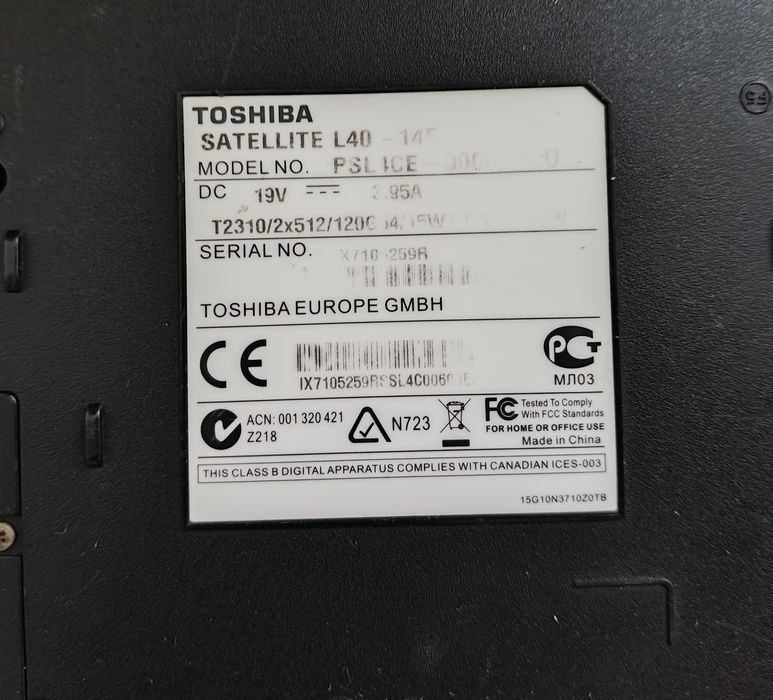 Toshiba Satelite L40 3Gb, T7500