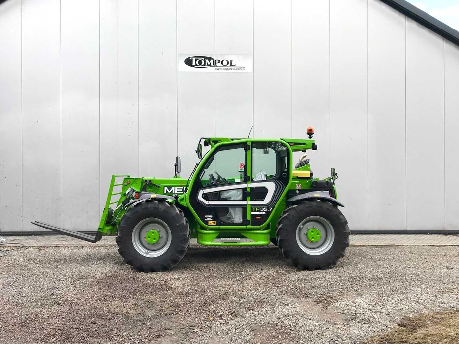 Wynajem ładowarka teleskopowa MERLO JCB