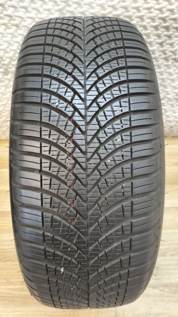 205/50/17 Goodyear Vector 4 seasons