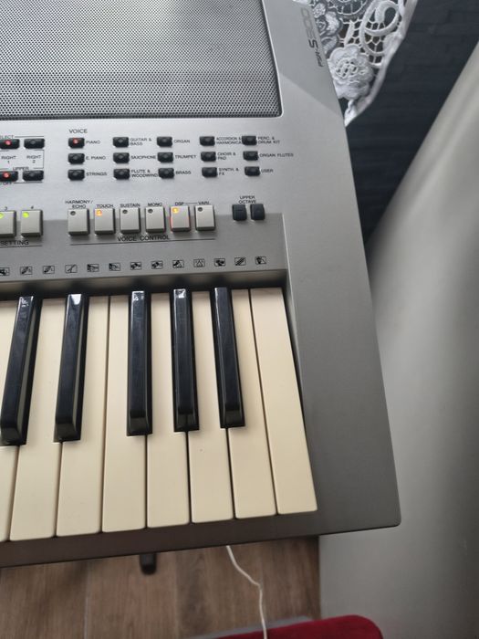 Yamaha psr-s900 stan idealny