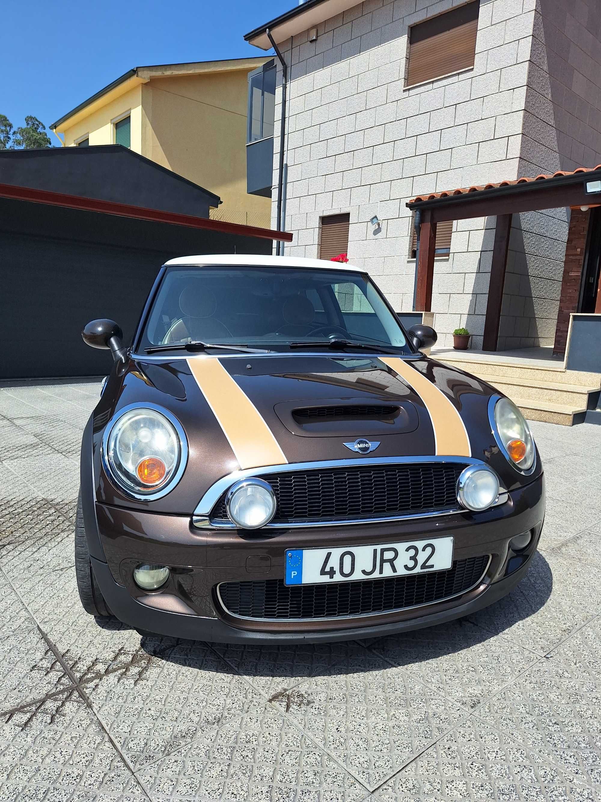 Mini cooper mayfair 50 anos