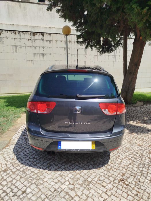 Seat Altea XL 1.4 TSI 2008 •  2799 €  • Turbo • Espaçoso • 149.000 km