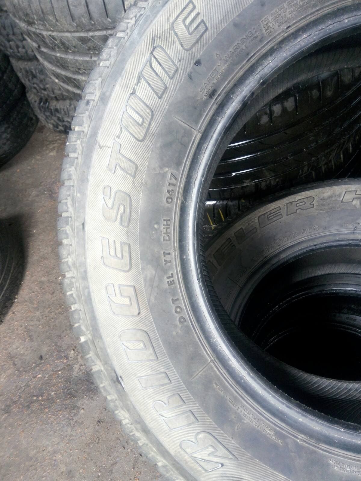 205/70r15 Bridgestone Dueler H/T.