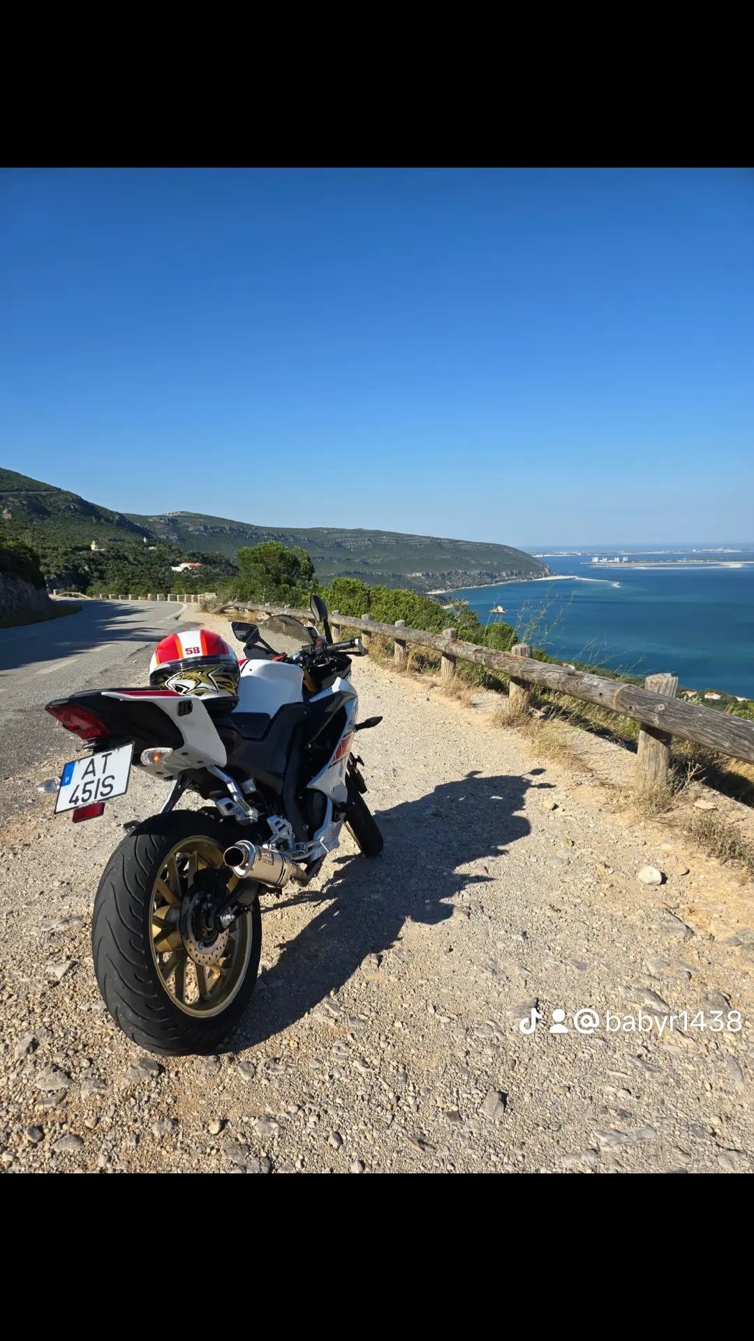 Yamaha 125 YZF-R  60th Edition