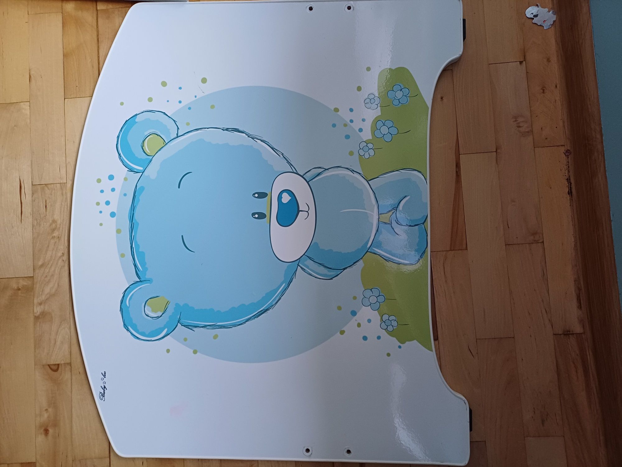 Łóżko dziecięce 144 x 75 cm z materacem