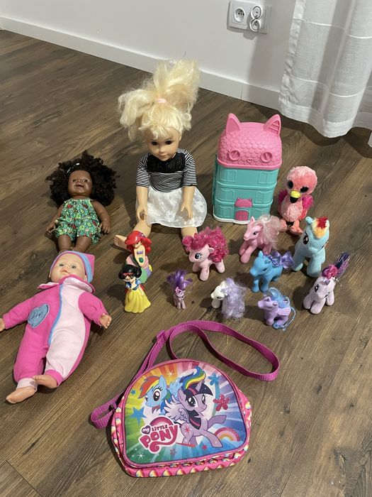 Zestaw zabawek dla dziewczynki