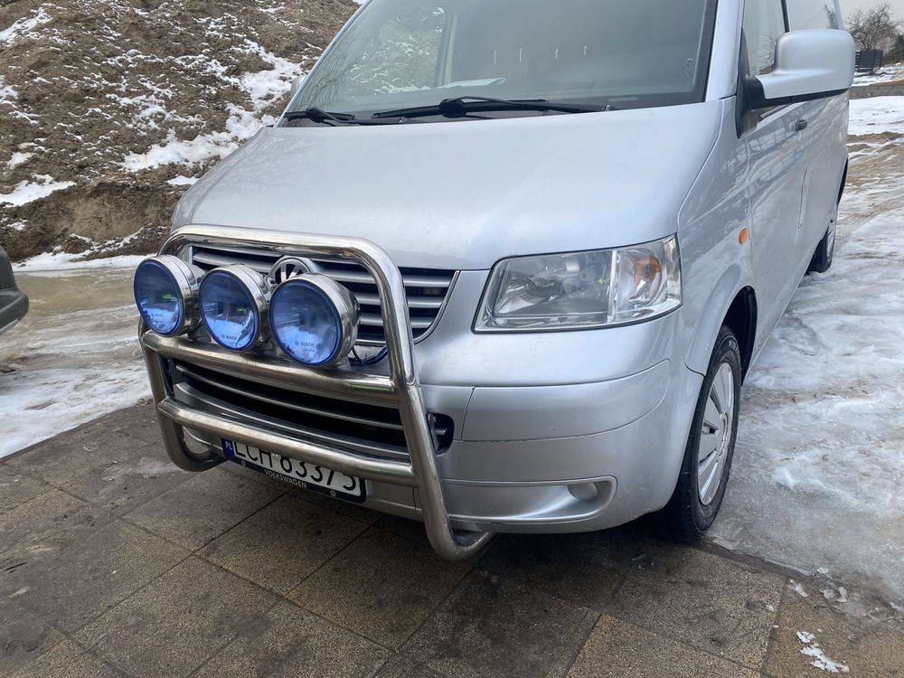 Orurowanie przednie Volkswagen transporter T5 plus Helogeny Bosch