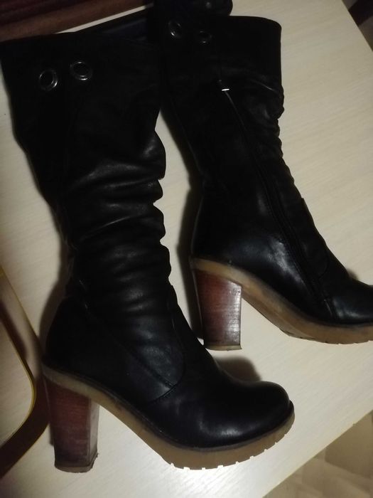 жіночі зимові чобітки 36 розмір