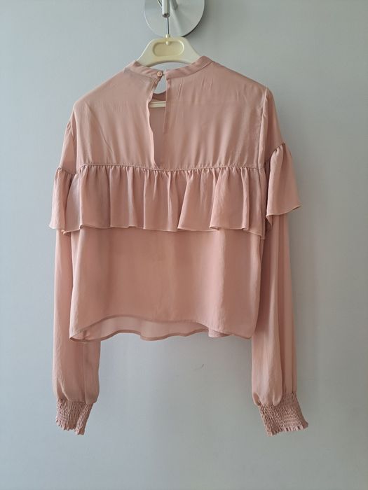 Blusa delicada Bershka XS