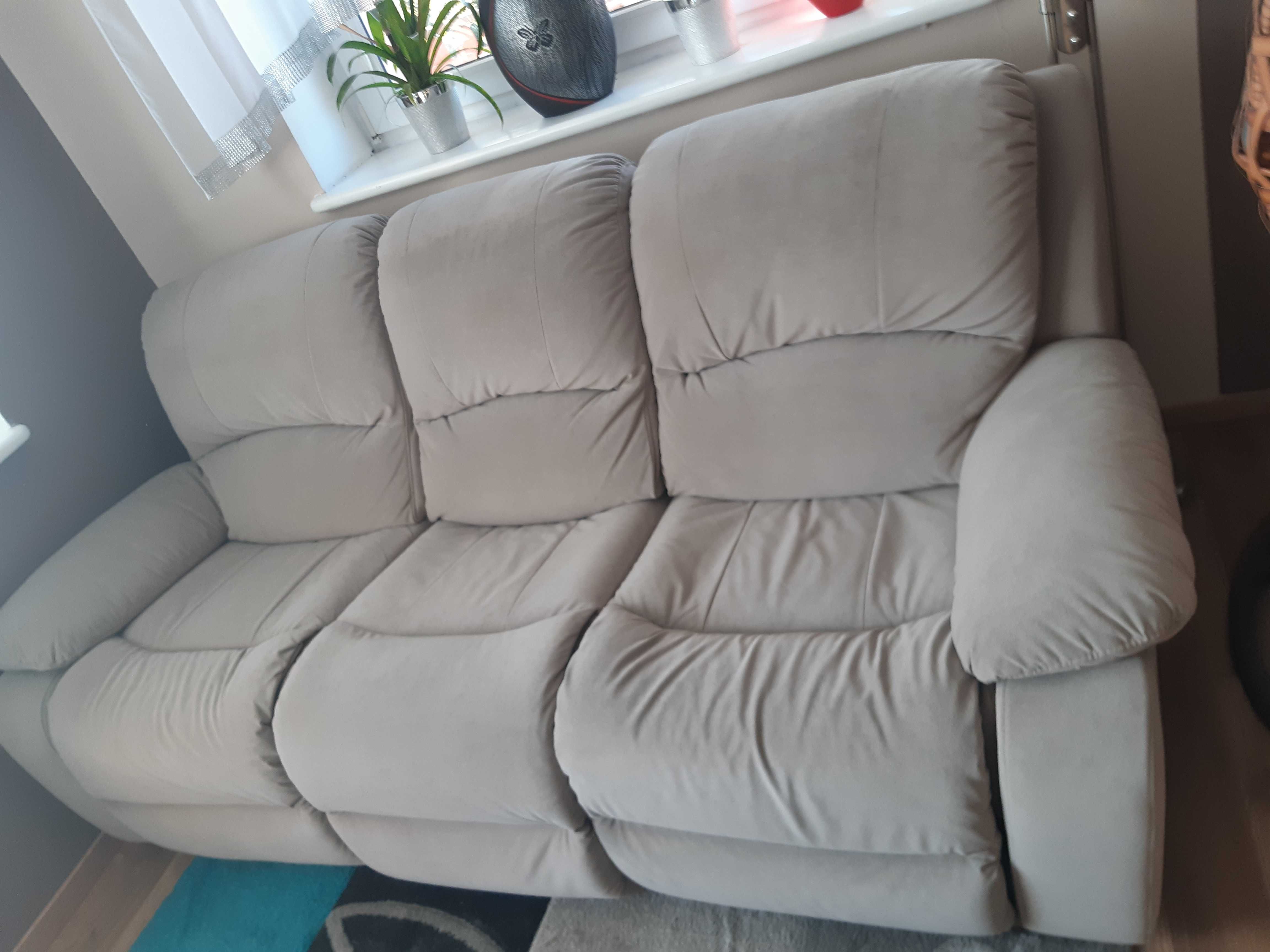 Pilnie sprzedam Sofa opera 3rf Bydgoskie meble z funkcją relax