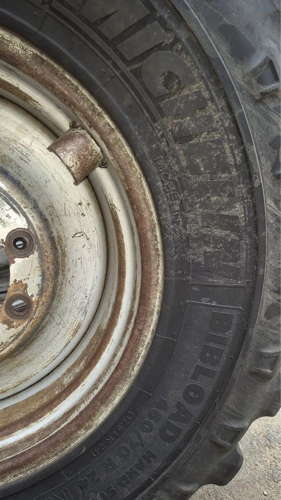 Шини б/у з дисками  460/70R24 MICHELIN BIBLOAD 159A8/159B 18PR TL