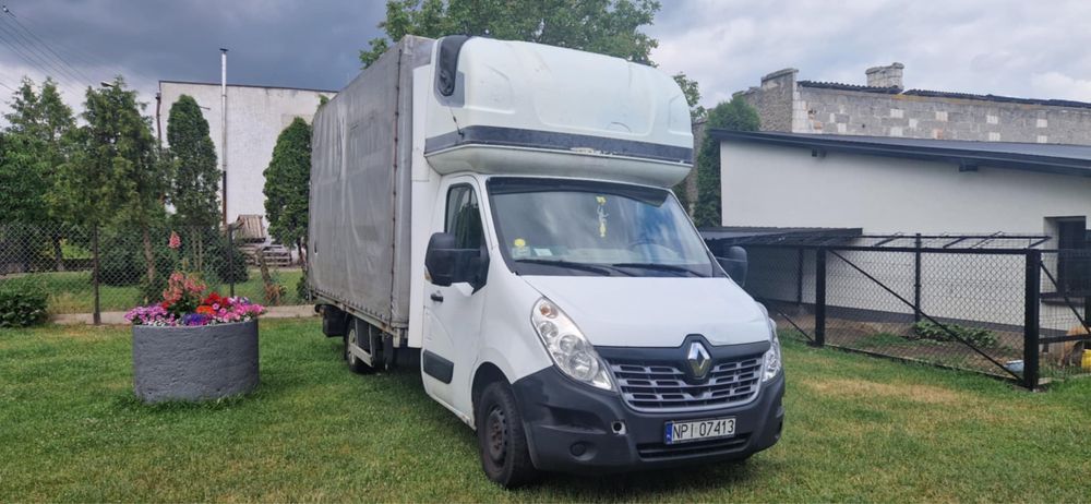 Renault Master z winda rok 2015 po kapitalnym remoncie silnika