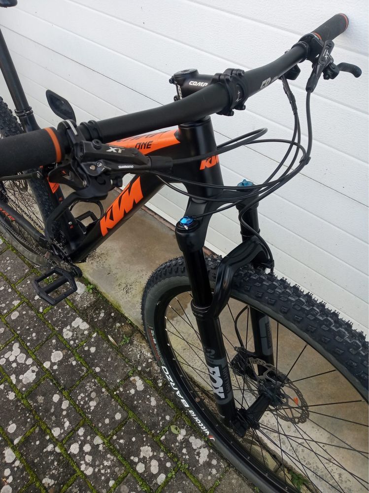 Bicicleta KTM scarp One