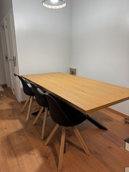 Mesa de jantar como nova