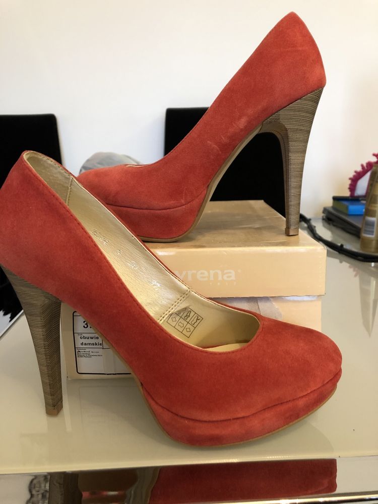 Buty firmy Syrena r. 37