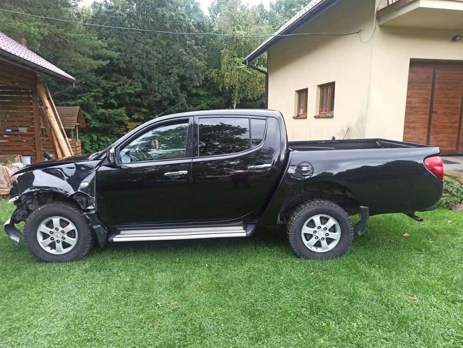 Mitsubishi L200 l200 4x4, czesci