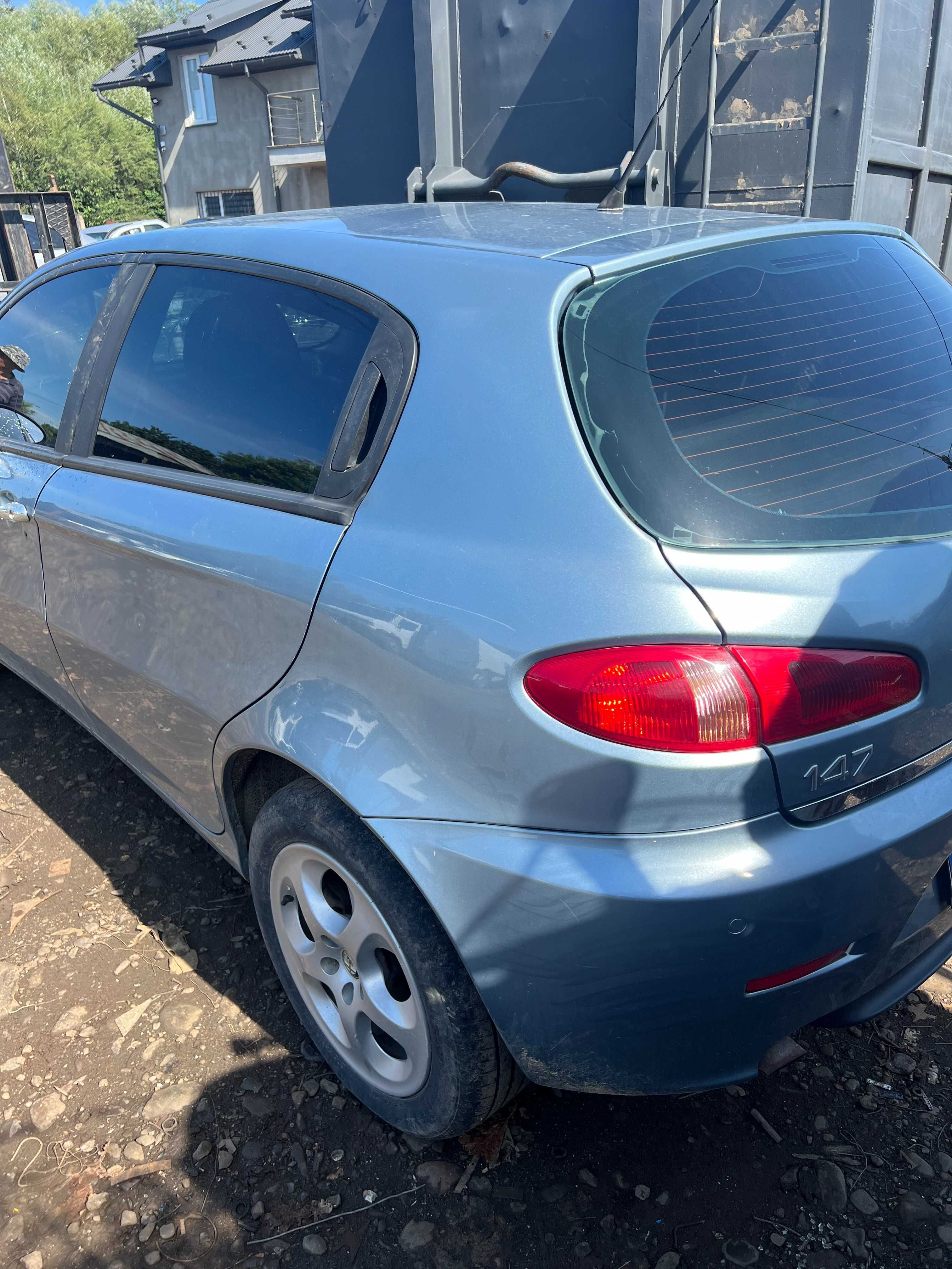 Alfa Romeo 147 1,6 88kW розборка, шрот, мотор Кпп стартер генератор