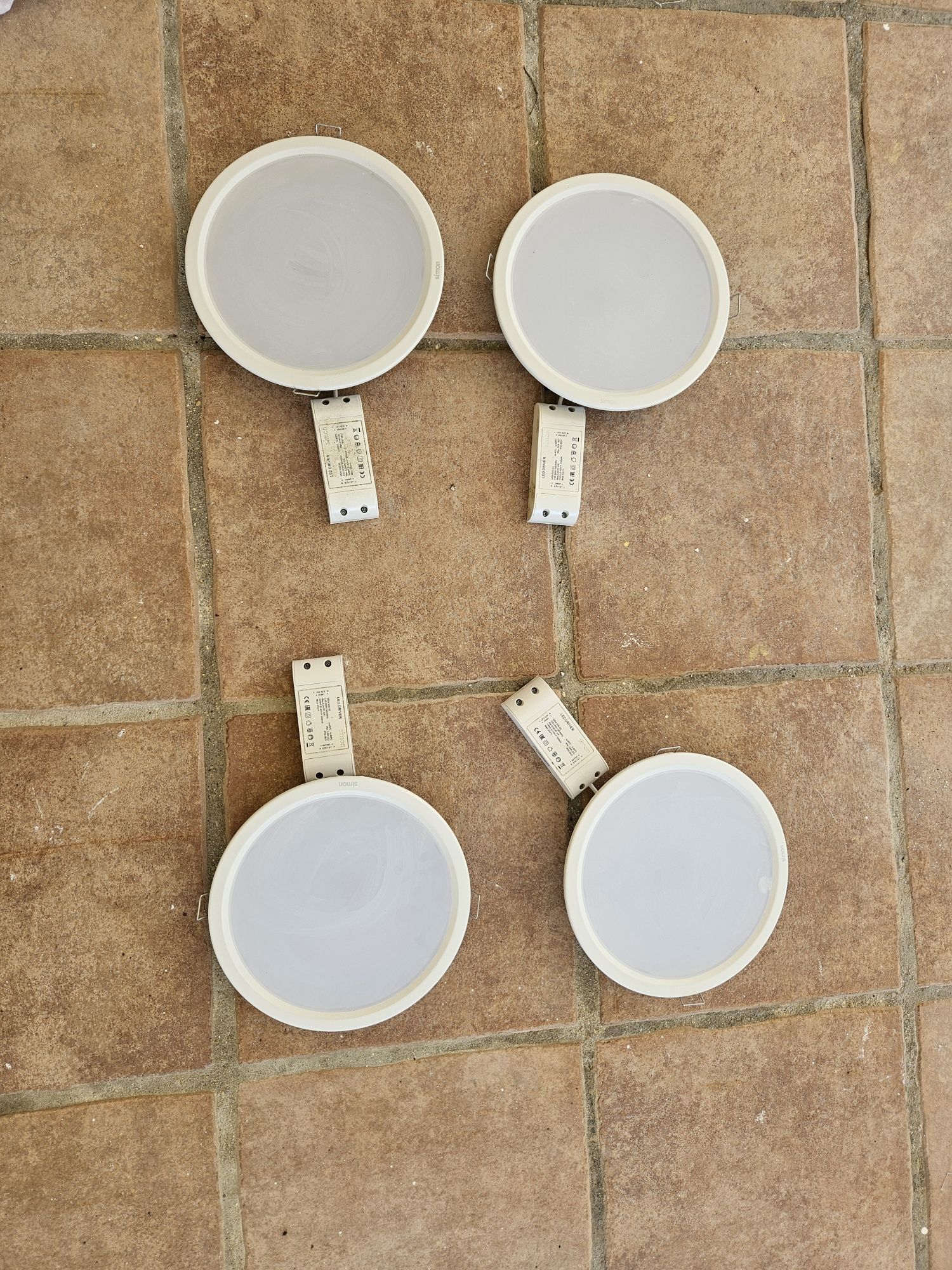 4 focos Led teto falso