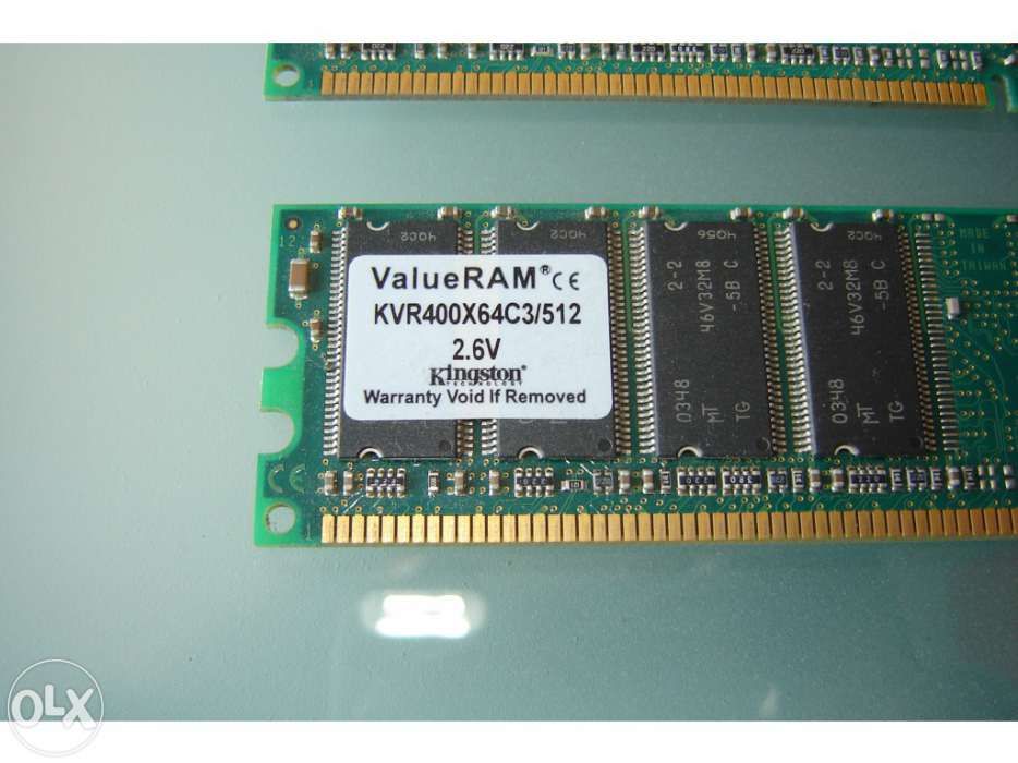 1G de memoria ( 2x 512 ) DDR - Kingston