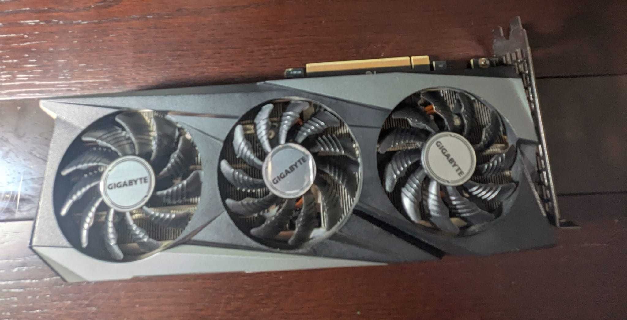 Placa Gráfica GEFORCE RTX 3060 Gigabyte