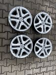 Felgi kola 16 renault megane 4 strukturalne kolpaki czujniki cisnienia